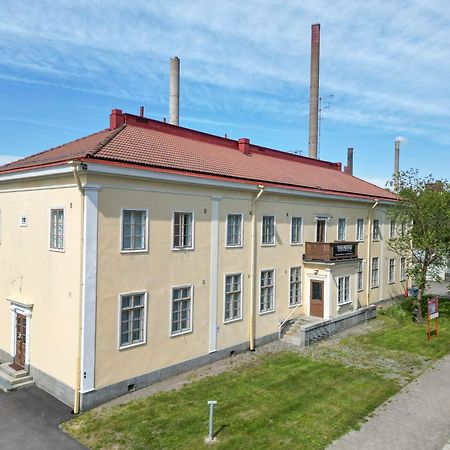 Vanha Postitalo Варкаус Екстериор снимка